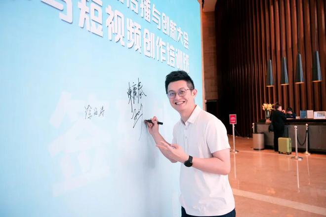 吃瓜中心网，吃瓜中心网页版