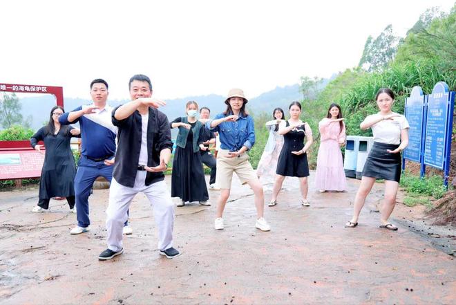 肉里番 我很乐意为您提供帮助