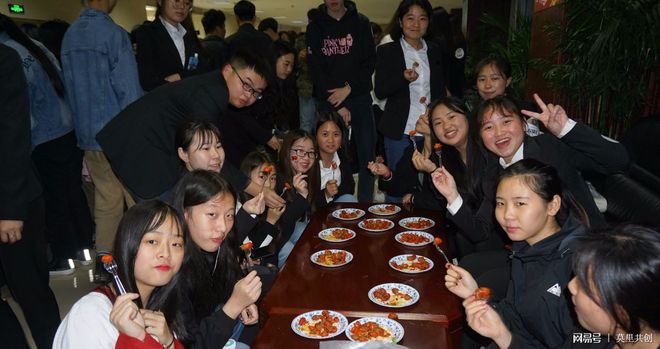 l未成年人 成年对网络内容进行管理等