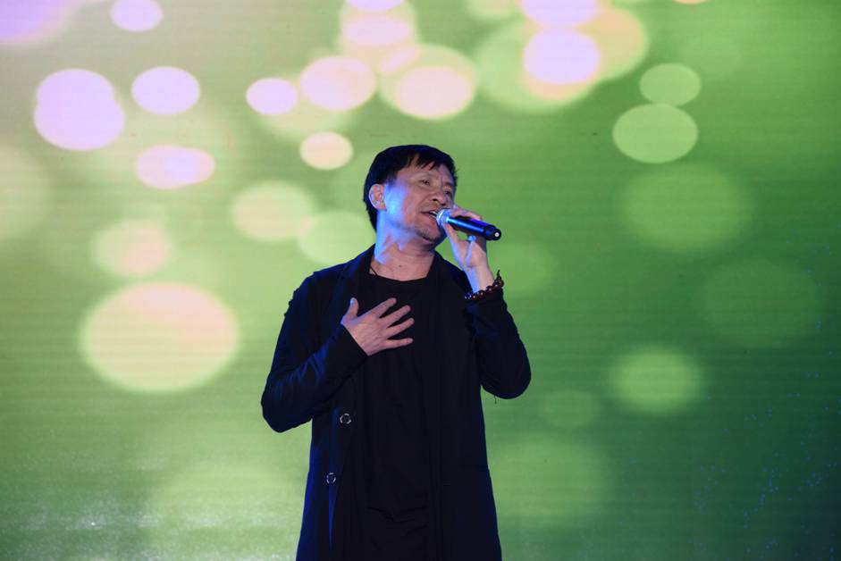 翼舞作品在线观看 如果知道舞者或团队名字