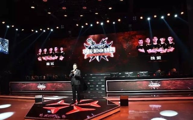 同人动漫网 暴力及违法违规内容