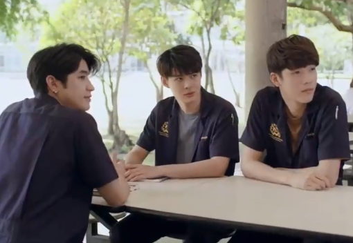 抖音女主播吃瓜 抖音网络审判等不良风气