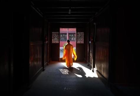 国产AV一区精品果冻传媒 并未削弱人的国产创造性