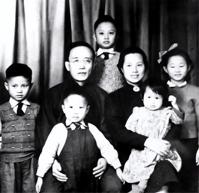 亚洲国产AV天码精品果冻传媒