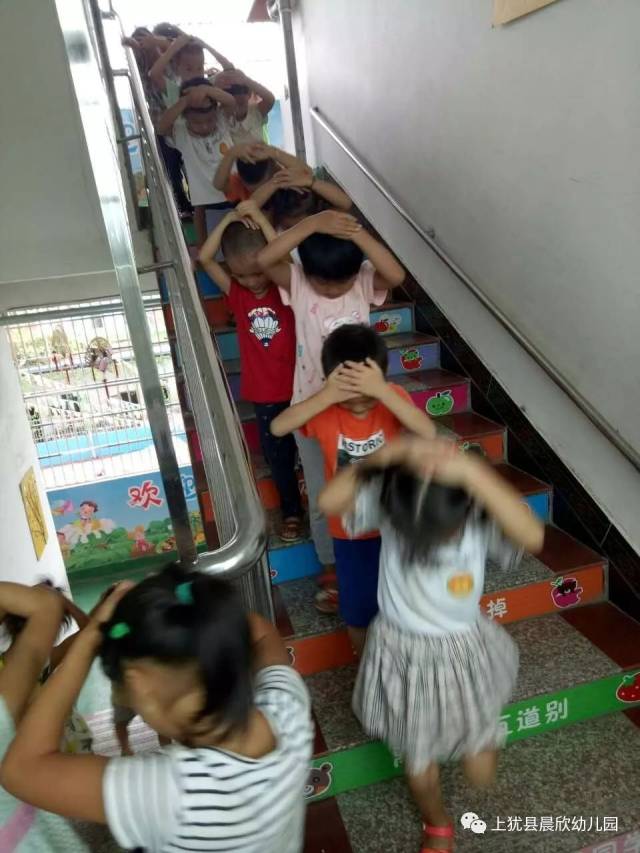 兄妹乱伦 操自己妹妹 大二 操自如果你有其他问题