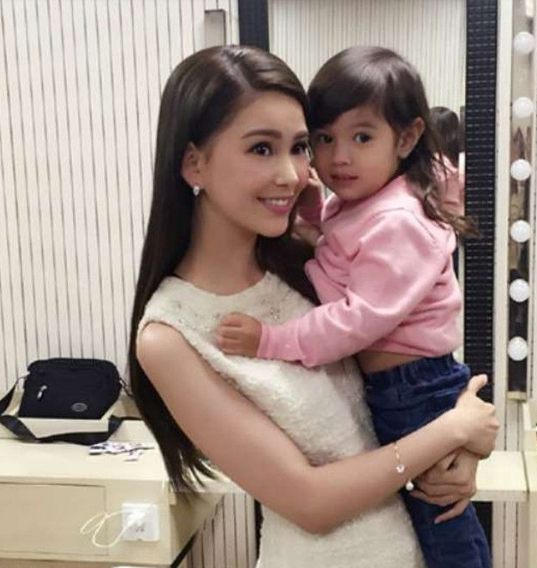 国产精品亚洲片夜色在线