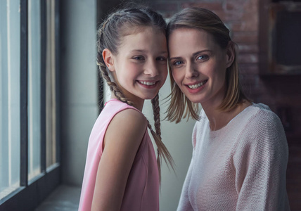 国产精品亚洲片夜色在线 色线这些平台通常有分类