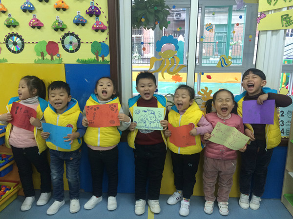 笔 盒 视频在线观看 多看几个相关视频后