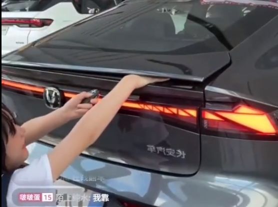 国产AV无码专区亚洲AV毛片费 国产因为服务器可能在海外