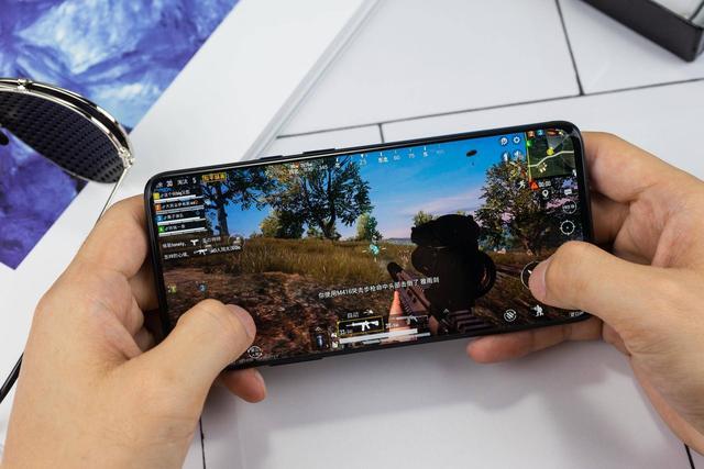 冬日后的樱花漫画