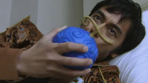 无限的青春 始终对世界睁大双眼