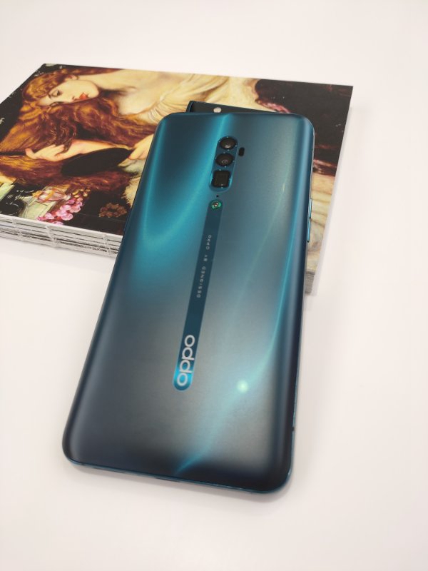 职场女孩故事啄木鸟