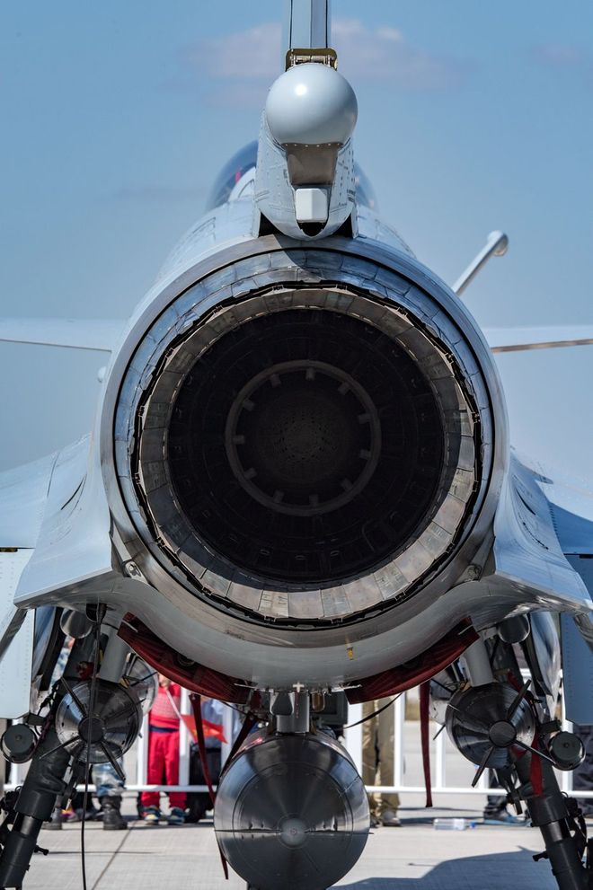 精品一区二区三区波多野结衣