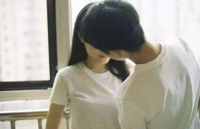 人虫3d同人 人虫人共生或战斗场景