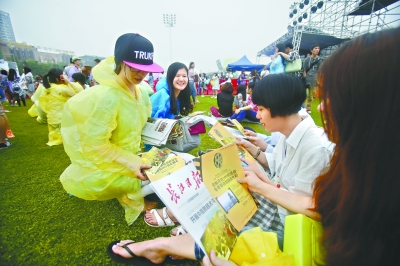 亚洲精品国产三级在线