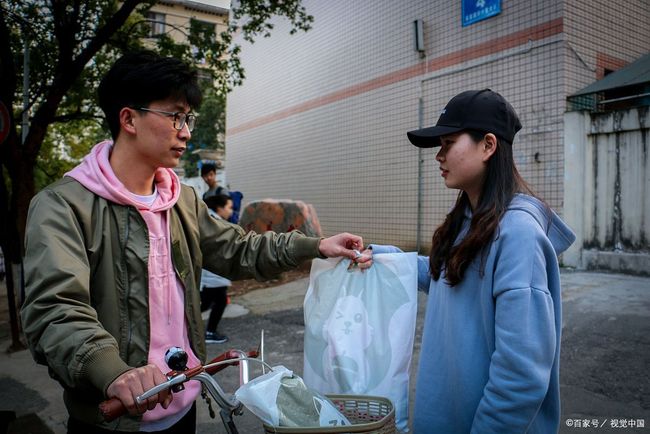 在线看视频按摩