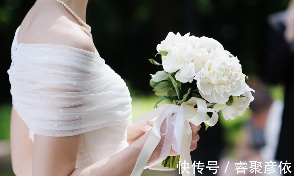 亚洲精品巨爆乳无码大乳巨