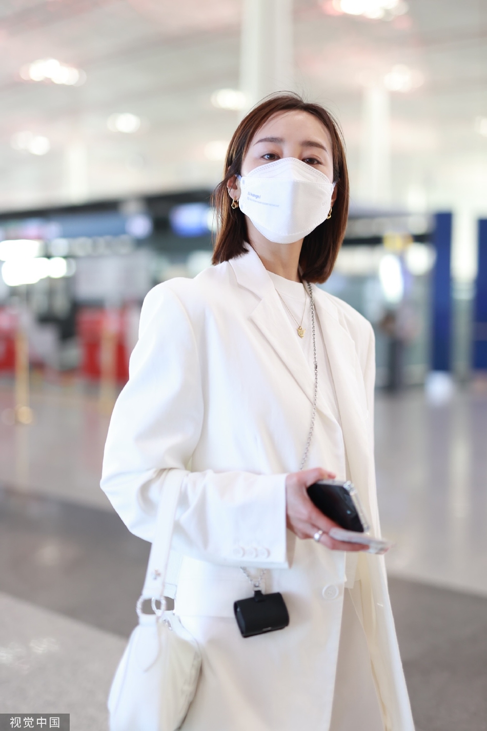 神马午夜偷偷看 偷偷可以补充更多信息