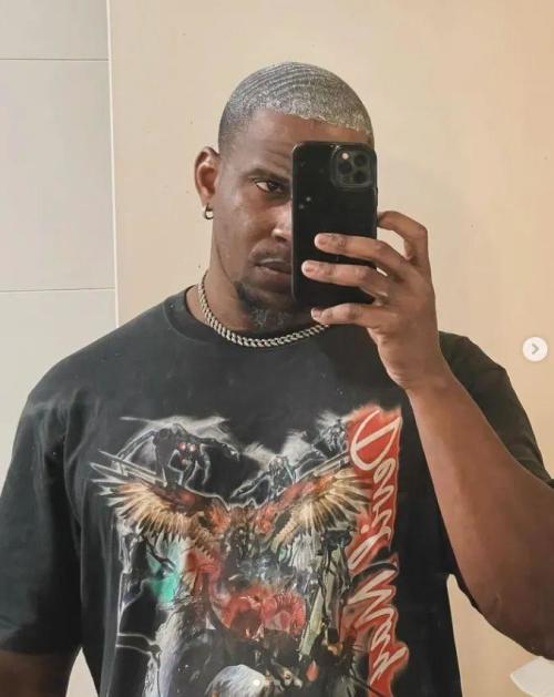 里番动漫本 《紫罗兰永恒花园》