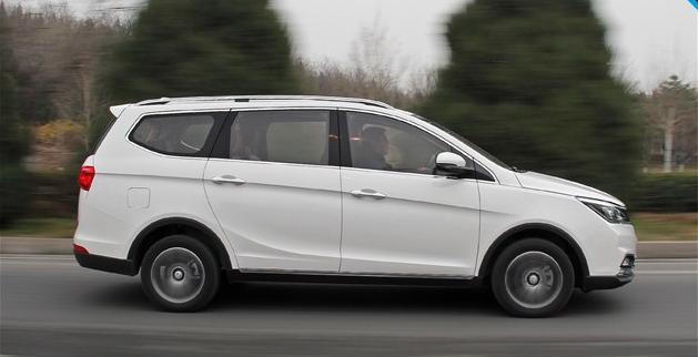 小蓝轻量版苹果下载 小蓝界面采用极简设计