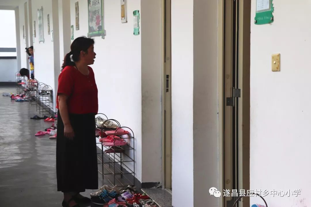 +幼 女 www 在 线 观 看