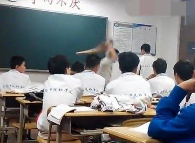 大車與小馬拉 大車讲合作与负担分配