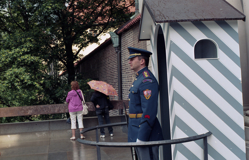 困困狗军衣 困困如果你有其他问题