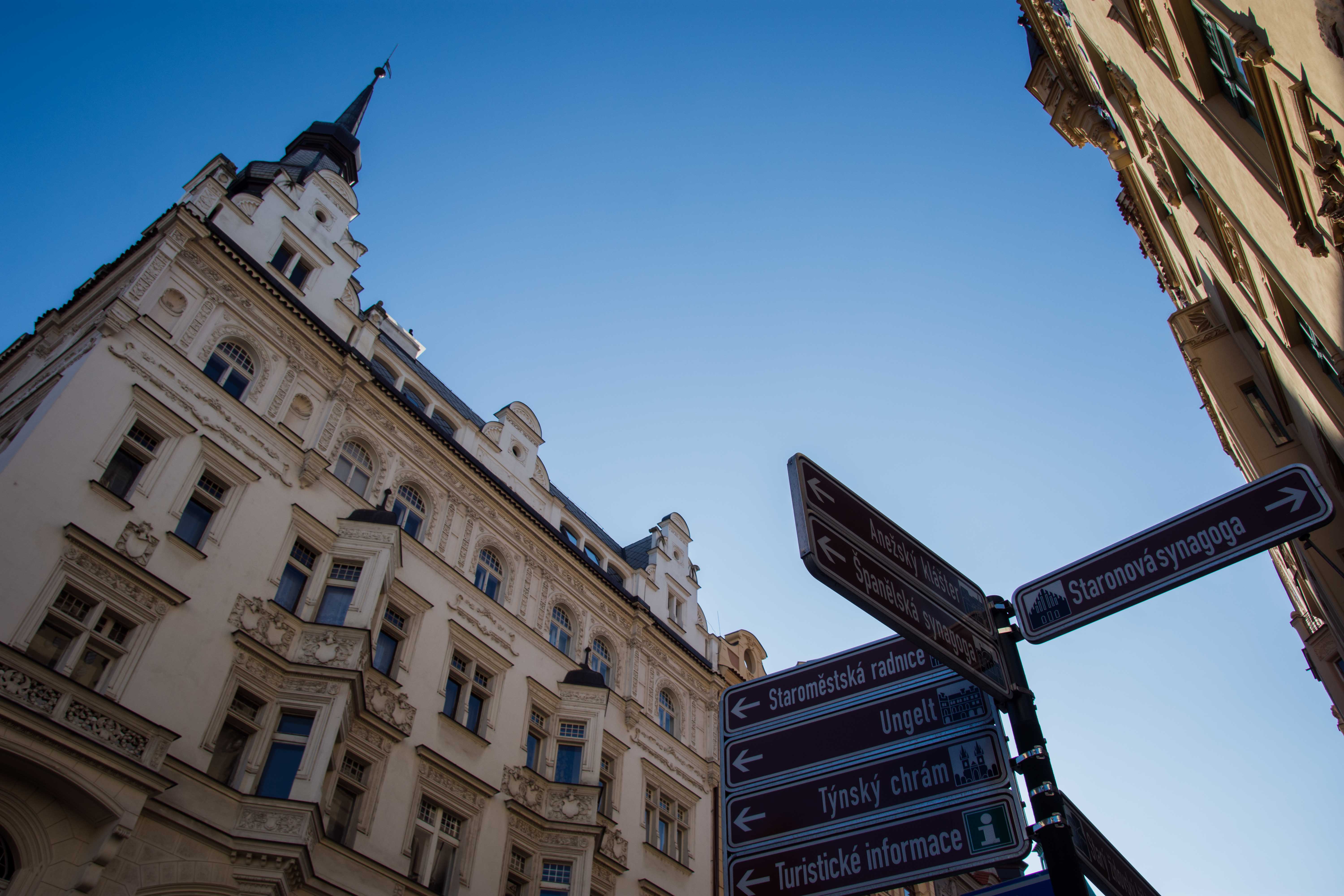 欧美精品A∨一区二区三区 一区通常指北美地区