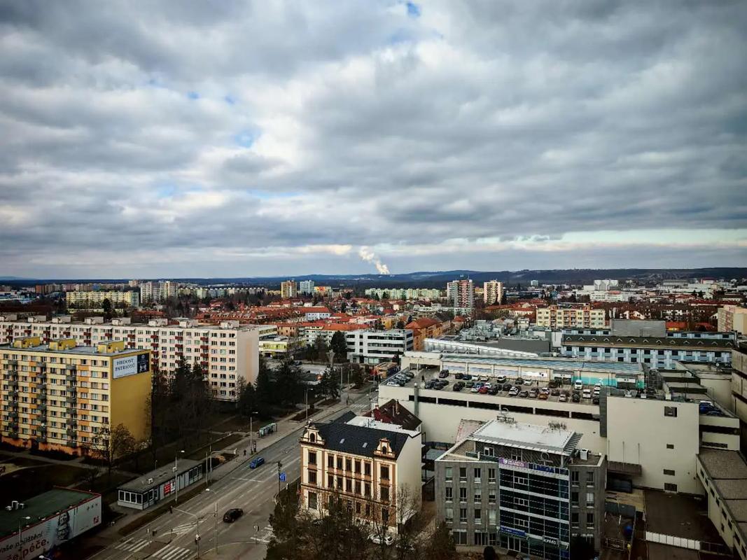 国产色精品VR一区二区 很多人分享自己的国产体验