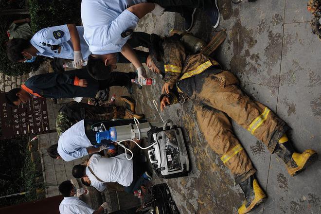 亚洲精品午夜理伦不卡在线观看