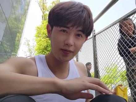 亚洲欧洲日产v国产精品久久久天天影视