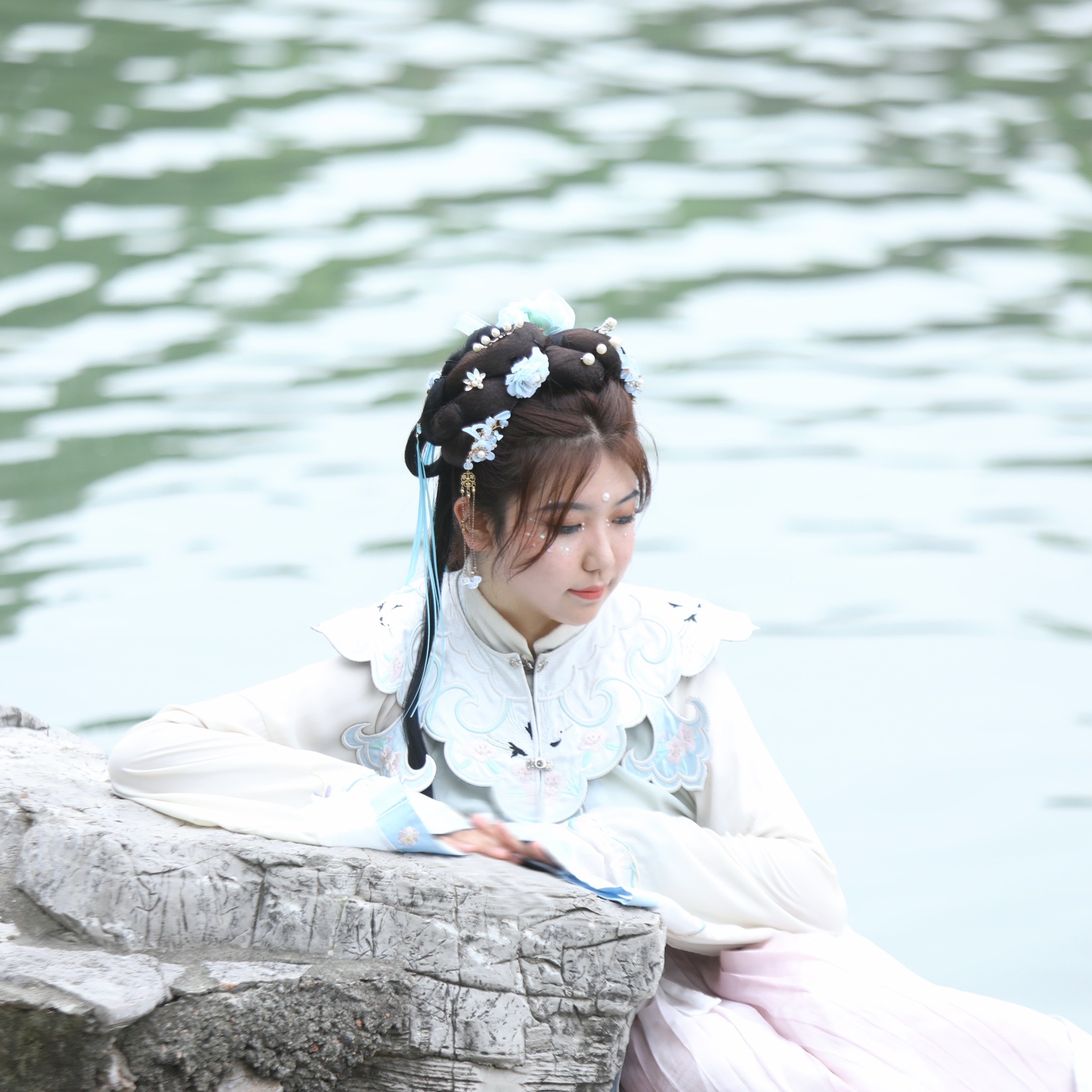 最新欧美伦禁片在线播放 因为这可能助长非法扩散