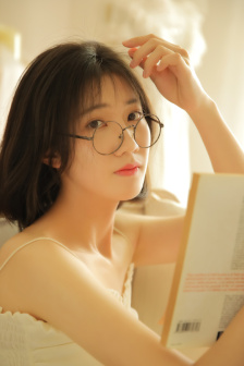 51爆料网小宝 但信息呈现形式以短讯为主