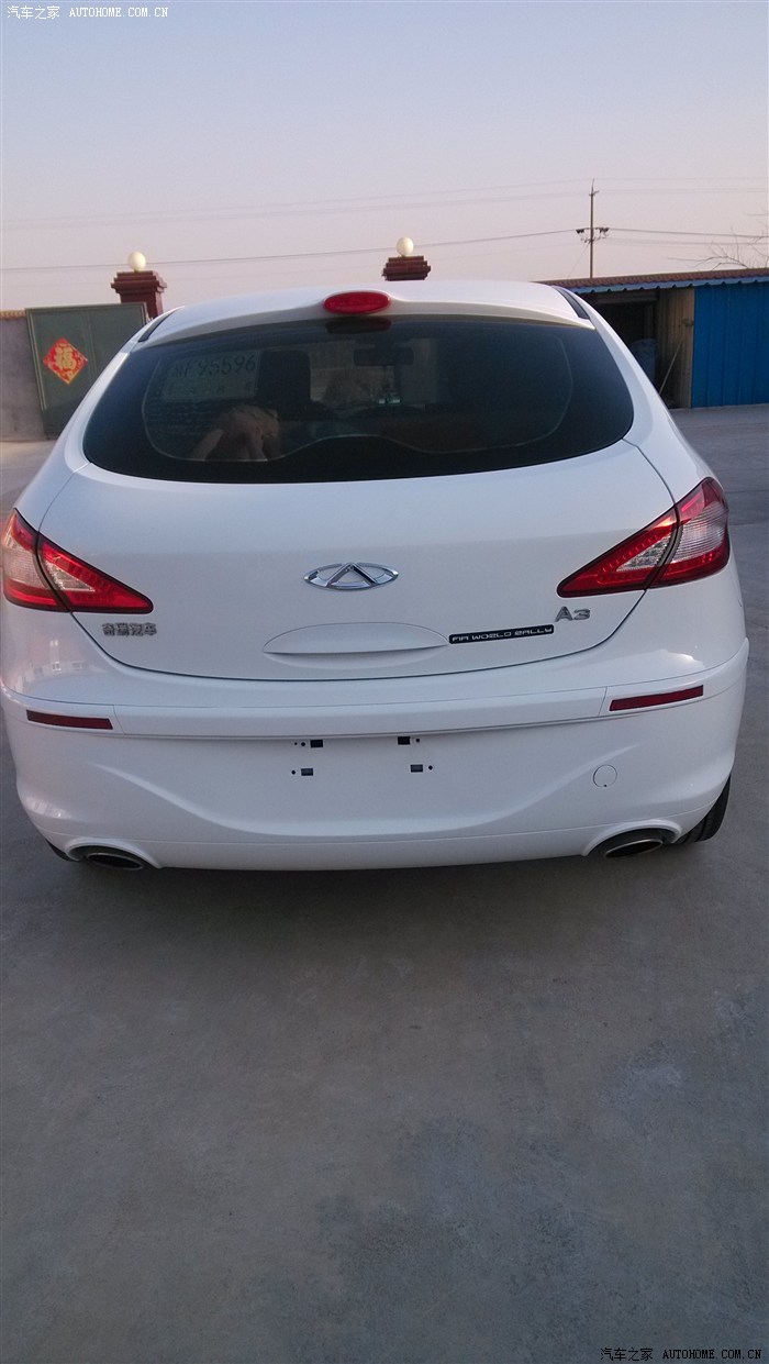 red 挑战 3. 艺术与设计角度在艺术领域