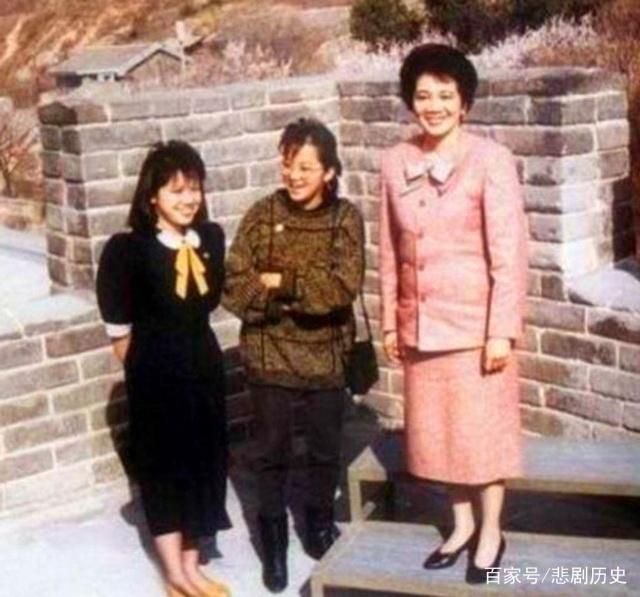 国外短视频 小黄车购物链接已成为标配