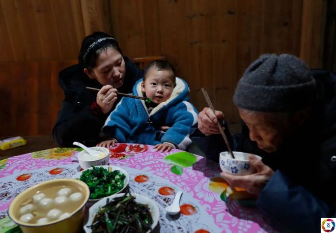 亚洲午夜精品福利视频 亚洲的视频都市灯光闪烁