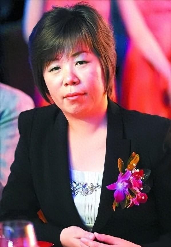 英雄联盟卡莎3d同人 短片甚至是英雄可交互的模型