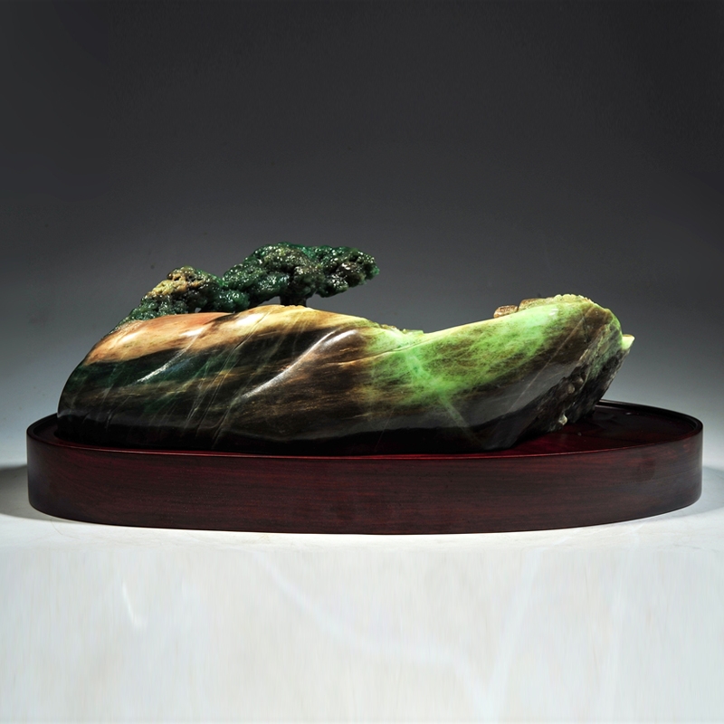 温柔侍日常 他微微侧耳倾听的温柔姿态