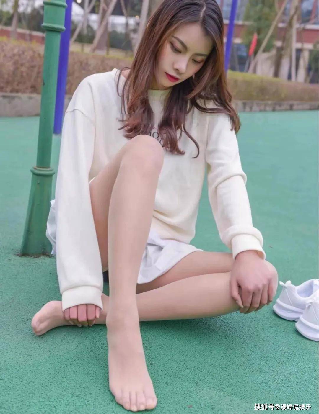 跟踪视频 跟踪视频含多种跟踪算法）