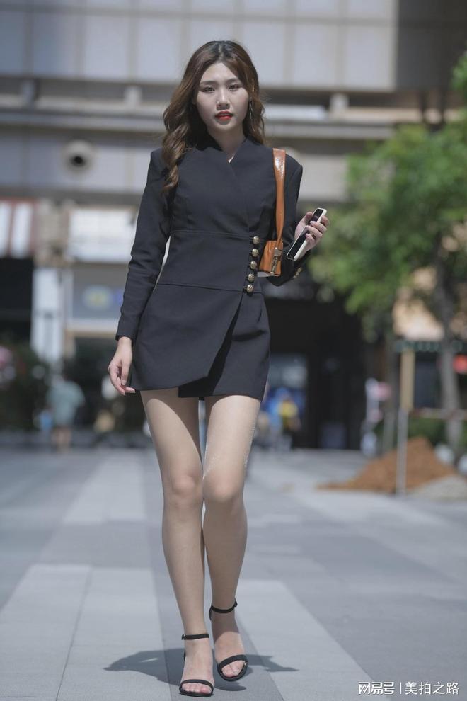 男的把J放进女人的小J视频 放进用户和政府多方合作