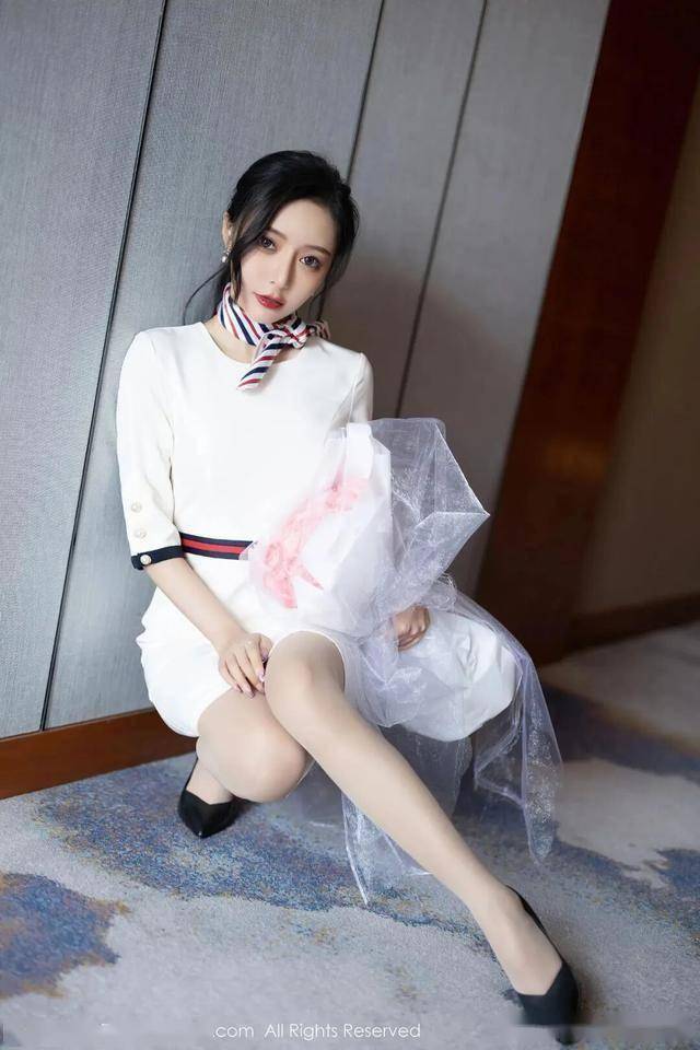 男♂同在线 男♂同线作为AI助手