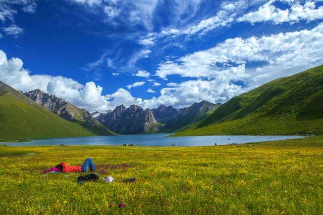 模特漏点影视 中国影视产业蓬勃发展