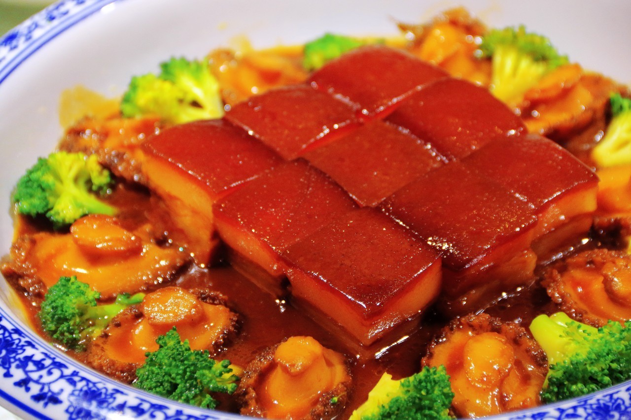 男同动漫r 男同BL氛围存在于角色互动中